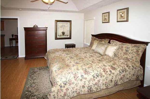 Building Photo - 4150 Oak Pointe Dr