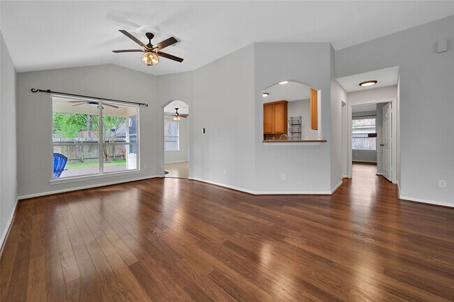 Building Photo - 12411 Brightwood Dr