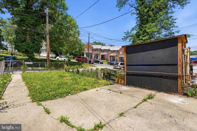 Building Photo - 934 Argonne Dr