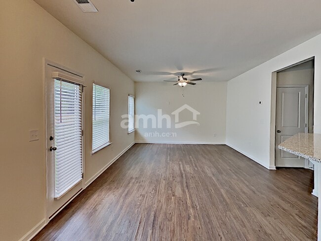 Building Photo - 516 Woodall Rd