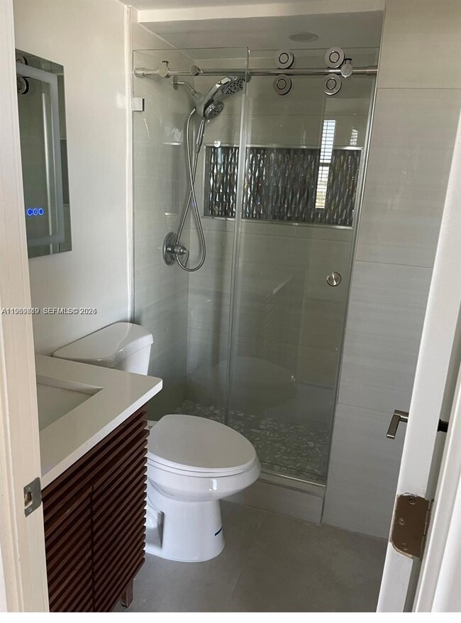 Building Photo - 1731 SE 15th St