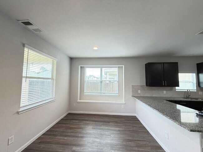 Building Photo - 25048 Adams Canyon Dr