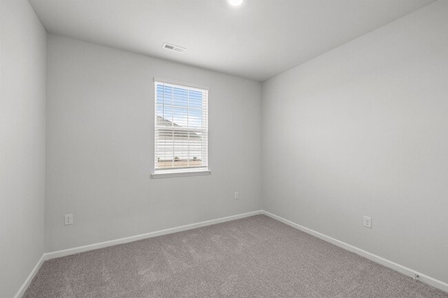 Building Photo - 201 Jones Rdg Ln