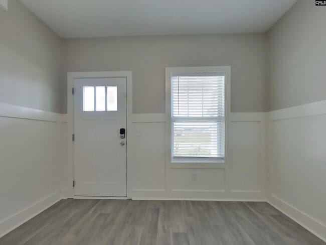 Building Photo - 1021 Crescent Moon Lp