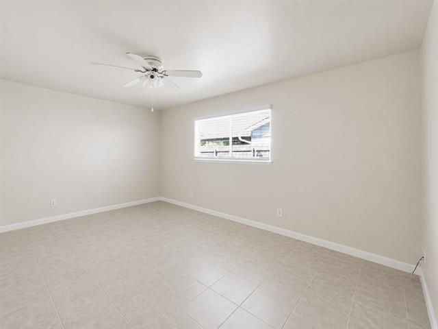 Building Photo - 1000 Windy Meadow Dr