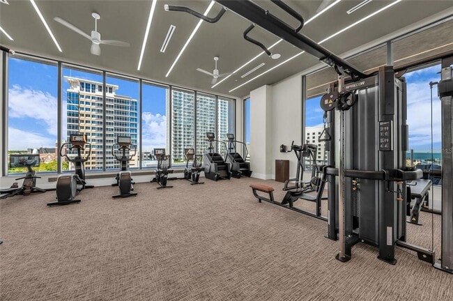 Building Photo - 275 1st Ave S