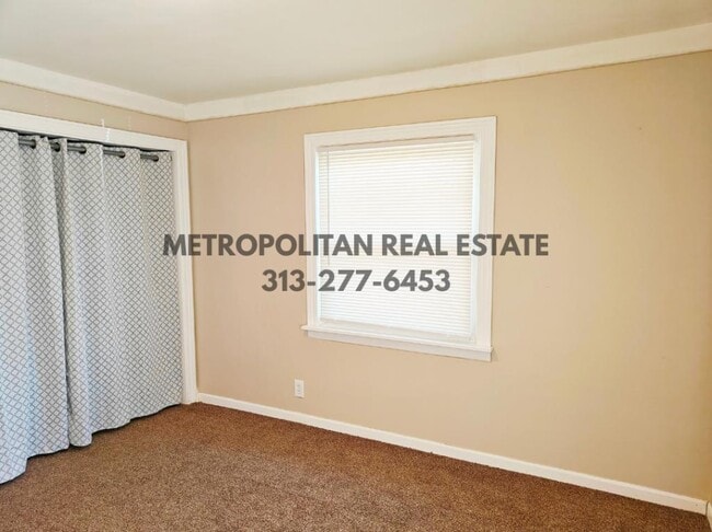 Building Photo - 5839 Helen St