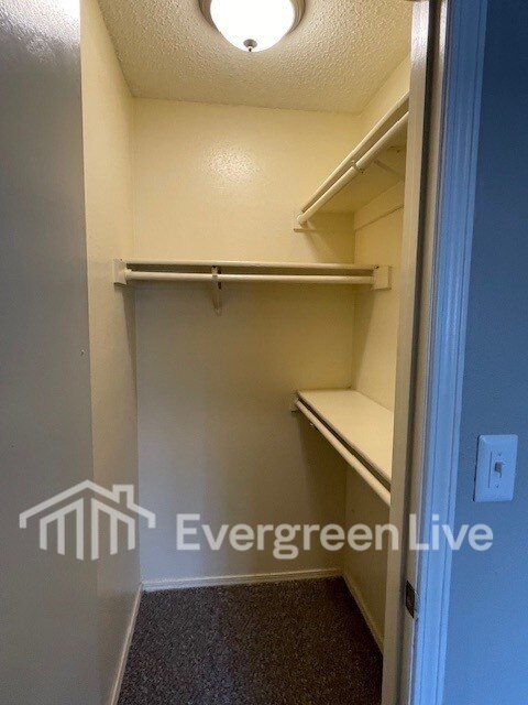 Building Photo - 112 Ayana Ct