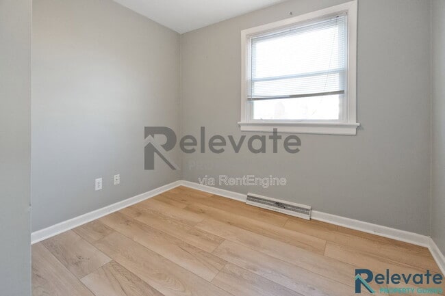 Building Photo - 7507 Comet Rd