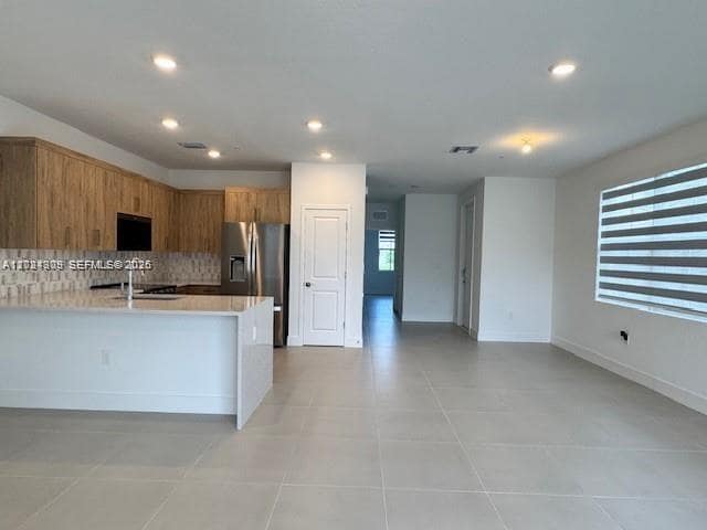 Building Photo - 247 SW 169th Ln