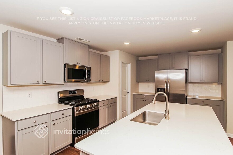 Building Photo - 115 Hazelnut Wy