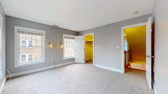 Building Photo - Spacious 2-Bedroom Townhouse with Loft – P...