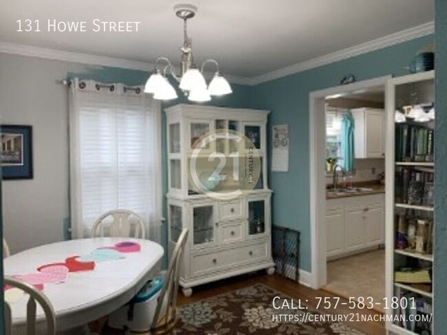 Building Photo - 131 Howe St