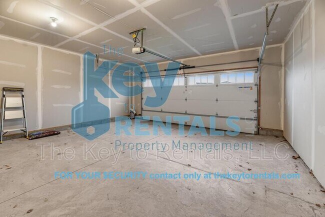 Building Photo - 1352 Creeks Edge Dr