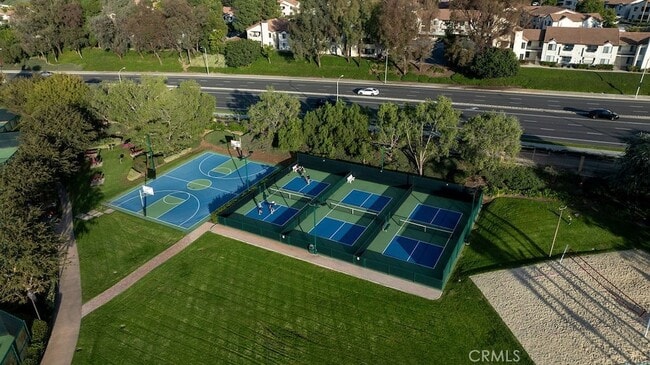 Building Photo - 24722 Via Carlos