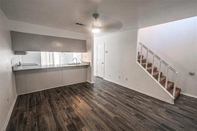 Building Photo - 1034 McKinley St