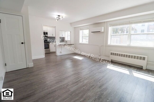 Building Photo - 1823 Griswold Dr