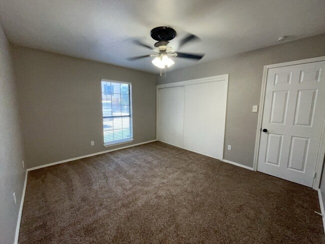 Building Photo - 6703 Fire Hill Dr