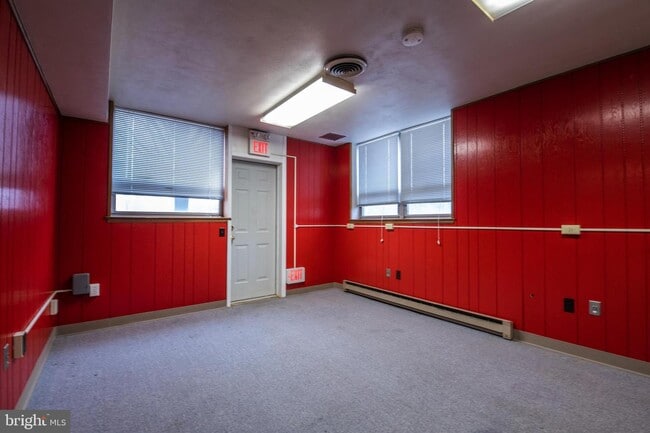 Building Photo - 980 Davisville Rd