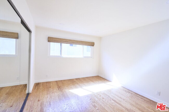 Building Photo - 302 Ashland Ave