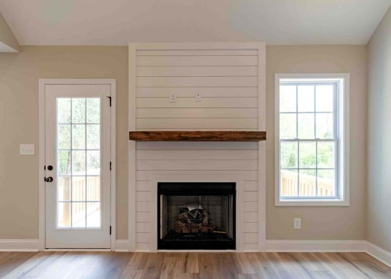 Building Photo - 180 Bonnell Dr