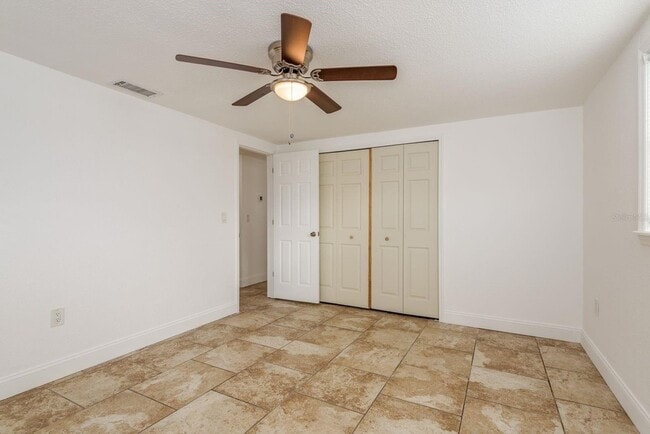 Building Photo - 4233 Belle Isle Ct