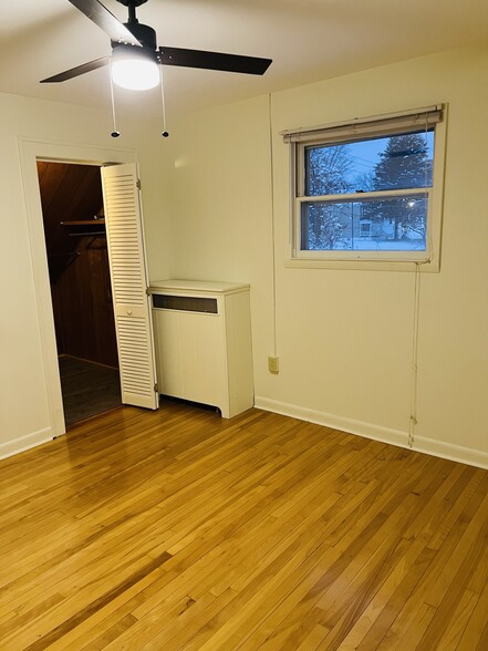 Building Photo - 1197 Albany St