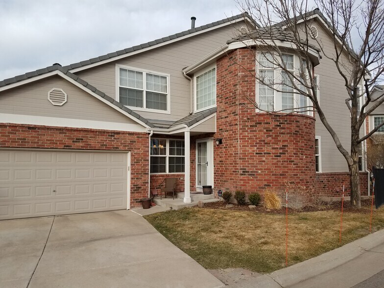 Building Photo - 9484 Southern Hills Cir.