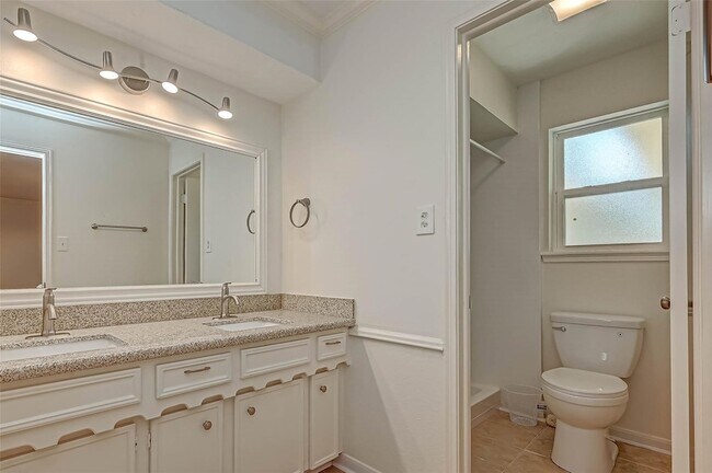 Building Photo - 5507 Enchanted Timbers Dr