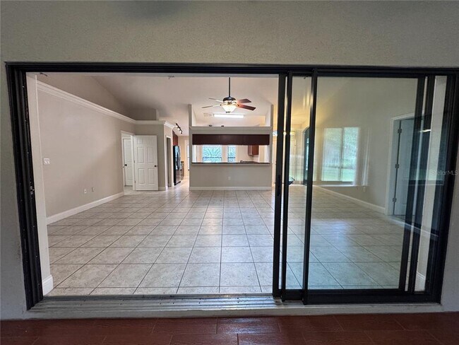 Building Photo - 4924 Raylene Way