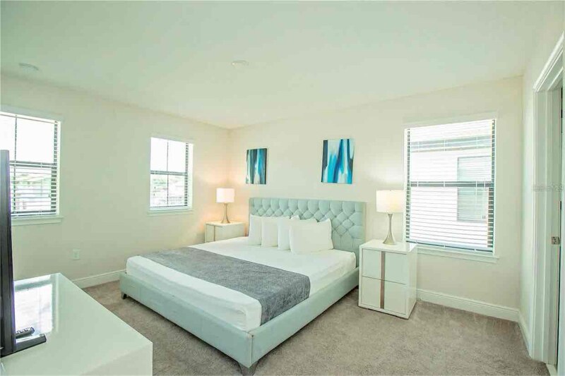 Building Photo - 181 Mitchell's Manor