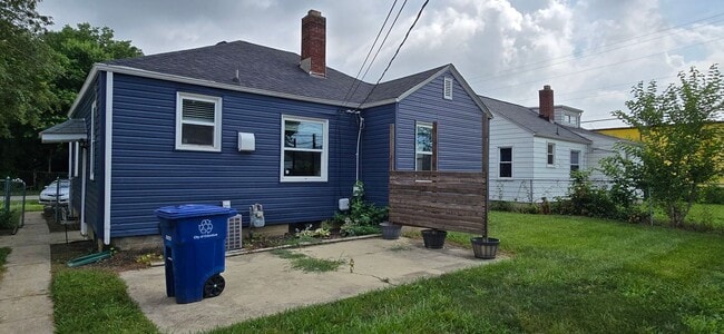 Building Photo - Charming 3-Bedroom Home with Large Yard – $1,540/month!