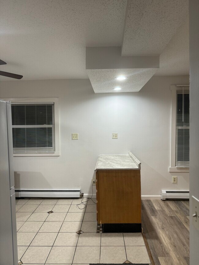 268 E Main St 268 E Main St Chicopee MA 01020 Apartment Finder