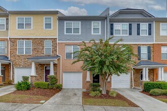 Building Photo - 805 Tulip Poplar Way