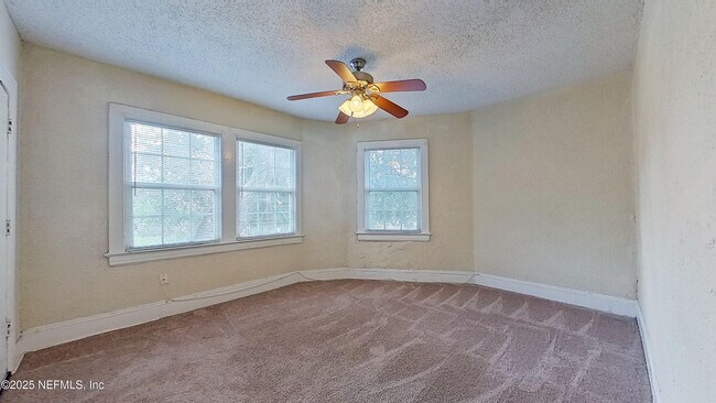 Building Photo - 2671 Forbes St