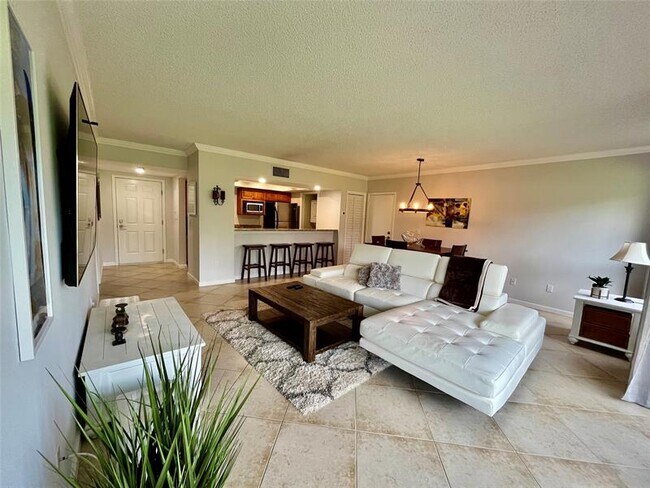 Building Photo - 11863 Wimbledon Cir