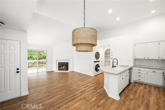 Building Photo - 24361 Conejo