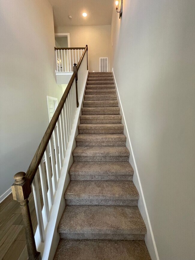 Building Photo - Home for Rent in Cullman, AL!! Available t...