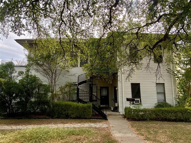 Building Photo - 1513 Enfield Rd