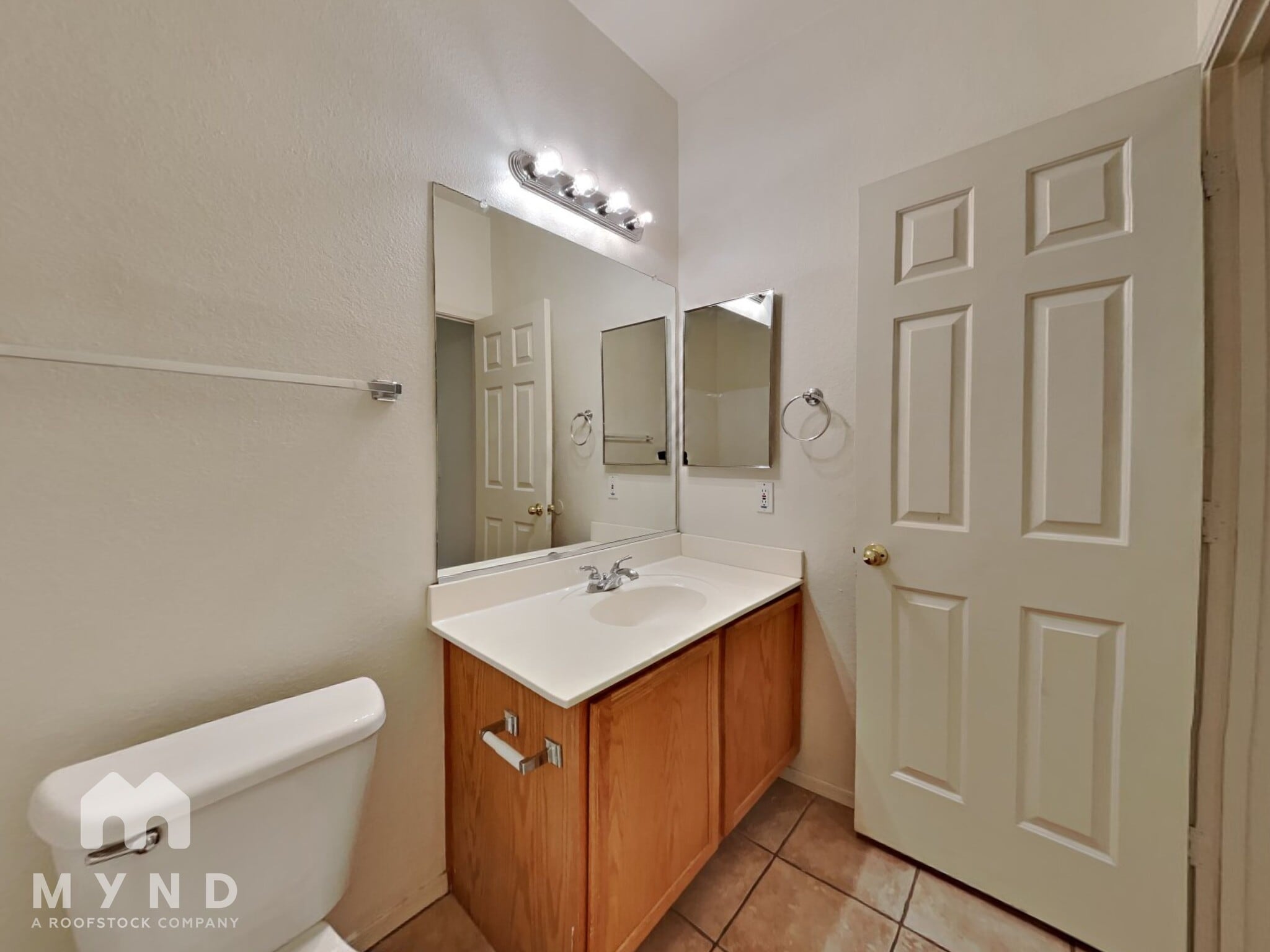 Building Photo - 6780 W Bronco Trail