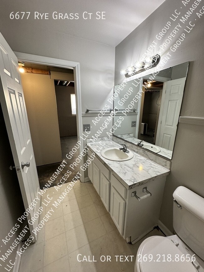 Building Photo - 6677 Rye Grass Ct SE