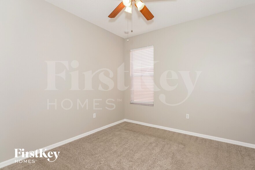 Building Photo - 3329 Sorrel Ct