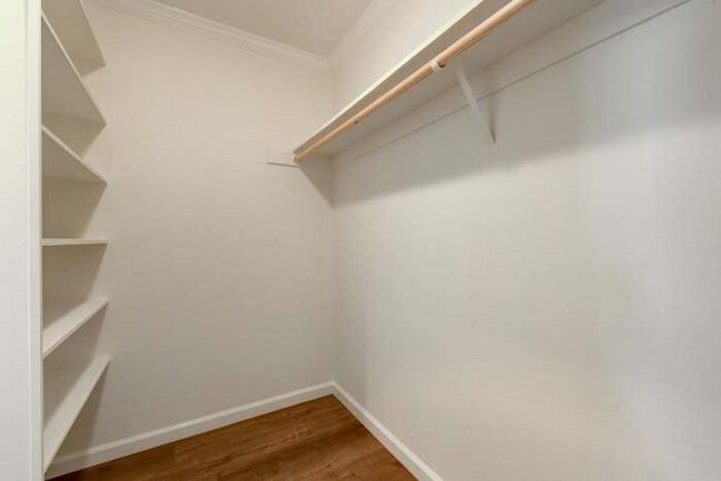 Building Photo - 1614 Hudson St