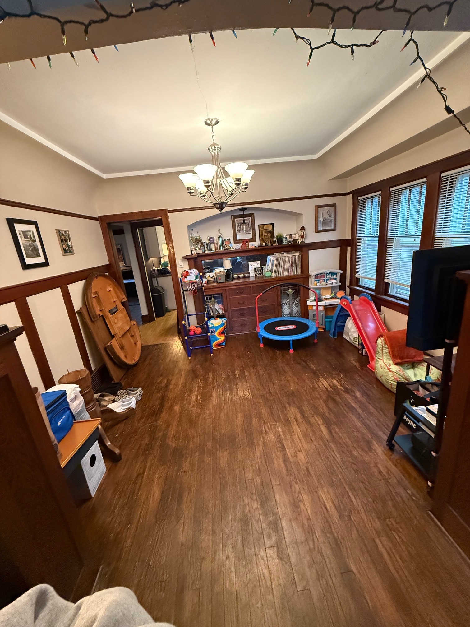 Building Photo - 718 E Townsend St