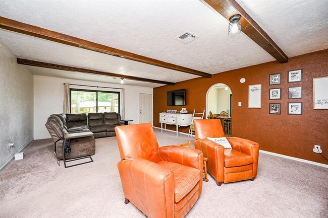 Building Photo - 14135 Limerick Ln