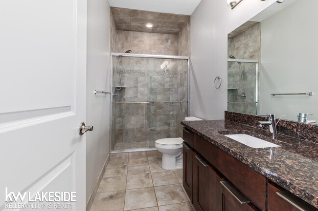 Building Photo - 45738 Utica Park Blvd