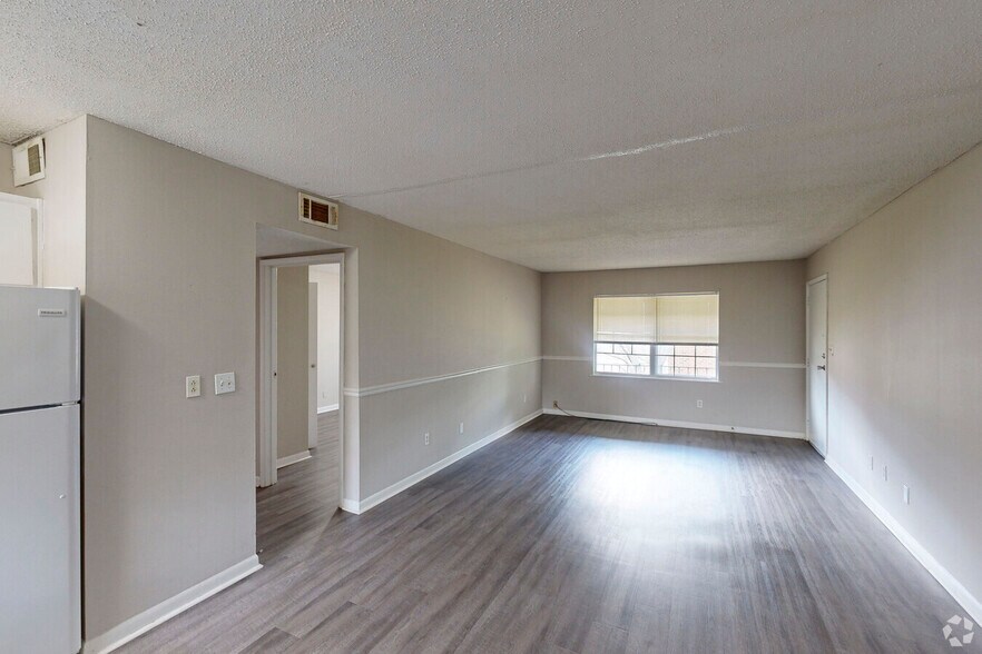 Building Photo - 4505 Patton Rd SW