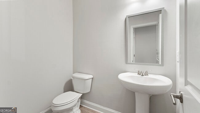 Building Photo - 2576 Mls Cmn Dr