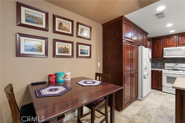 Building Photo - 10371 Garden Grove Blvd