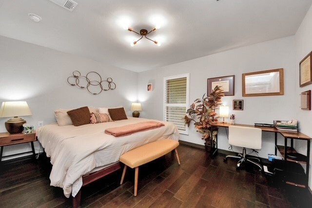 Building Photo - 1410 Hyde Park Blvd